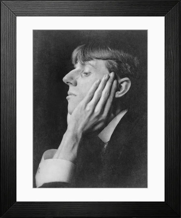Framed Print : Aubrey Beardsley, (1872-1898), English illustrator, who made distinctive linear ink drawings in Art Nouveau style. 1895 photo by Frederick H. Evans (1853-1943) Framed Print : Aubrey Beardsley, (1872-1898), English illustrator, who made distinctive linear ink drawings in Art Nouveau style. 1895 photo by Frederick H. Evans (1853-1943)