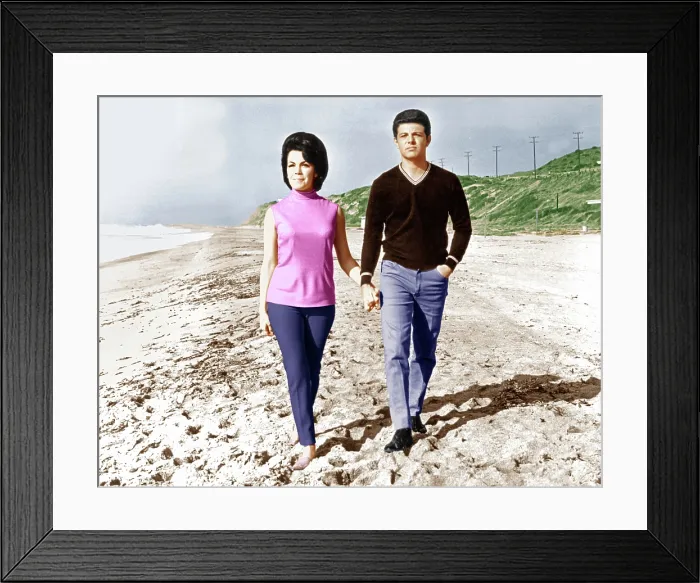Framed Print : BEACH BLANKET BINGO, from left: Annette Funicello, Frankie Avalon, 1965 Framed Print : BEACH BLANKET BINGO, from left: Annette Funicello, Frankie Avalon, 1965
