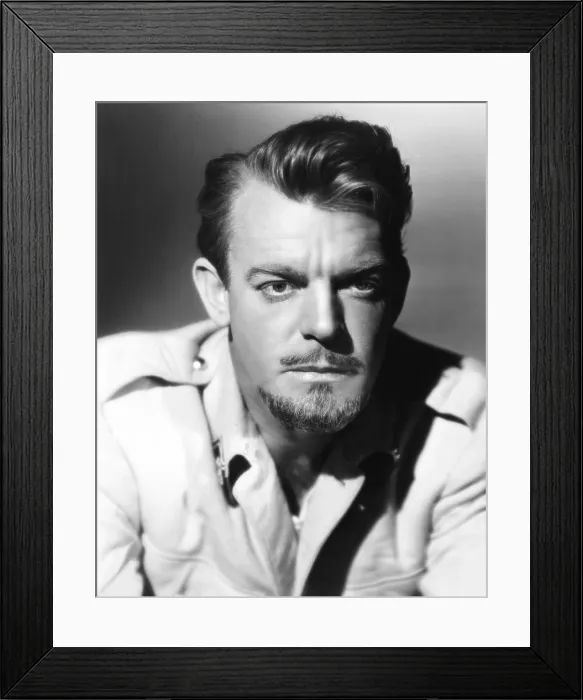 Framed Print : SIREN OF ATLANTIS, Dennis O'Keefe, 1949 Framed Print : SIREN OF ATLANTIS, Dennis O'Keefe, 1949