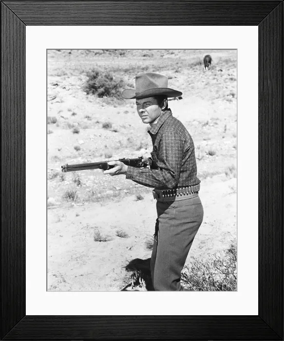 Framed Print : SEVEN WAYS FROM SUNDOWN, Audie Murphy, 1960