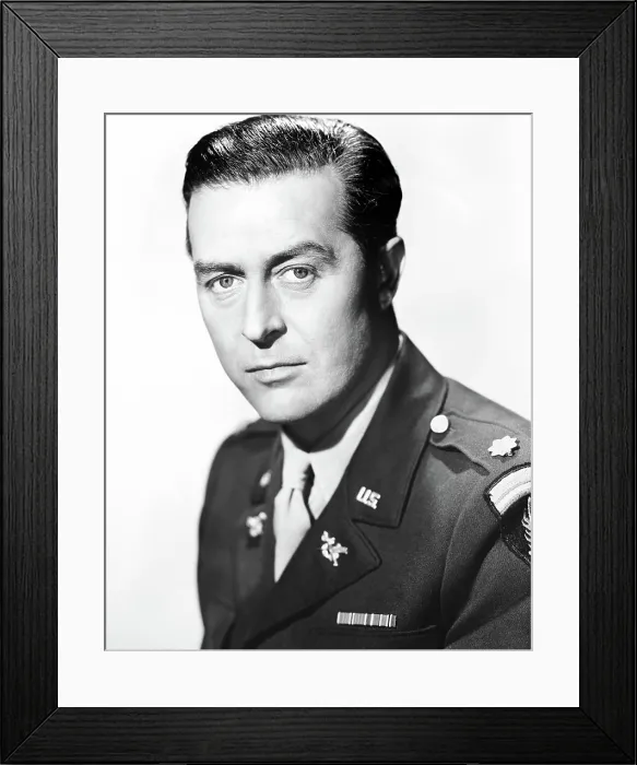 Framed Print : SEALED VERDICT, Ray Milland, 1948
