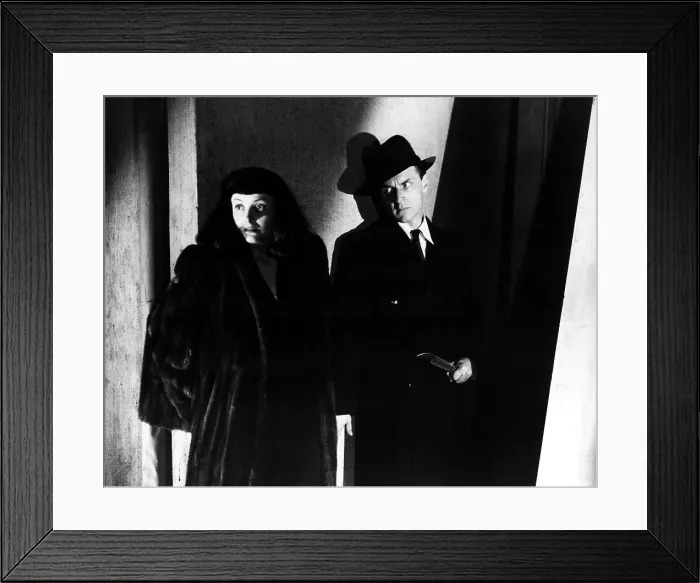 Framed Print : THE SEVENTH VICTIM, Jean Brooks (left), 1943