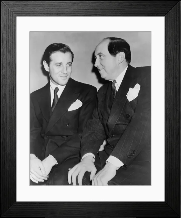 Framed Print : Benny Bugsy Siegel (1906-1947) with his attorney Jerry Giesler Framed Print : Benny Bugsy Siegel (1906-1947) with his attorney Jerry Giesler