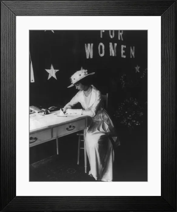 Framed Print : Consuelo Vanderbilt (1877-1964), still the Duchess of Marlborough but separated from her husband, joined the Women's suffrage movement. Ca. 1914 Framed Print : Consuelo Vanderbilt (1877-1964), still the Duchess of Marlborough but separated from her husband, joined the Women's suffrage movement. Ca. 1914
