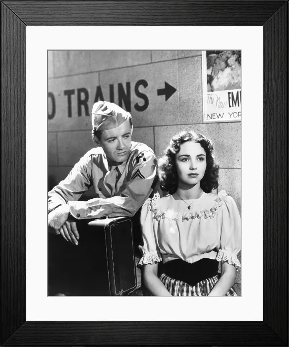 Framed Print : SINCE YOU WENT AWAY, from left, Robert Walker, Jennifer Jones, 1944