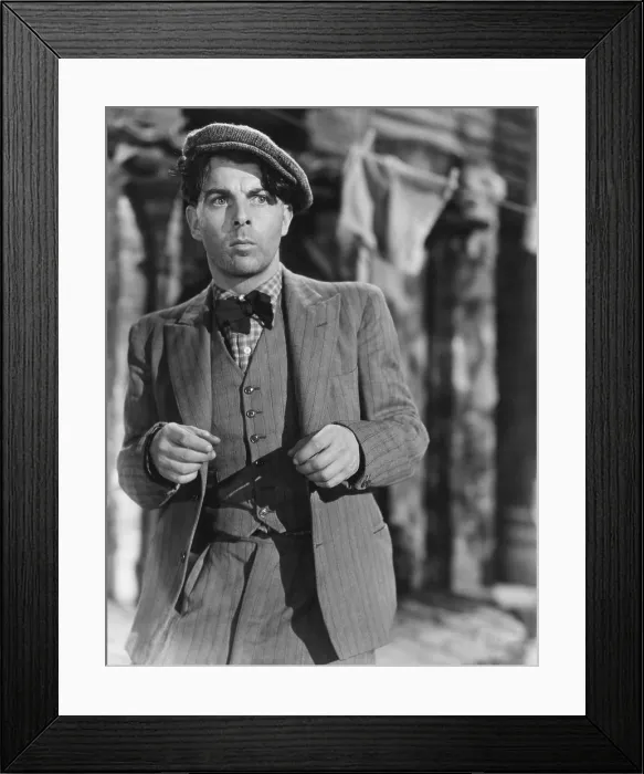 Framed Print : MAJOR BARBARA, Emlyn Williams, 1941 Framed Print : MAJOR BARBARA, Emlyn Williams, 1941