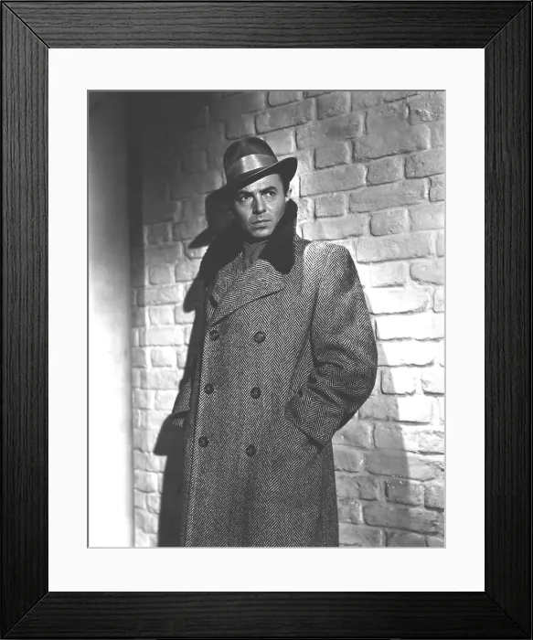 Framed Print : THE MAN BETWEEN, James Mason, 1953 Framed Print : THE MAN BETWEEN, James Mason, 1953
