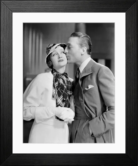 Framed Print : SKYSCRAPER SOULS, from left, Hedda Hopper, Warren William, 1932