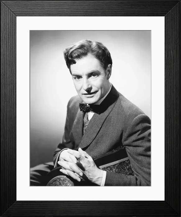 Framed Print : THE MAGIC BOX, Robert Donat, 1951 Framed Print : THE MAGIC BOX, Robert Donat, 1951