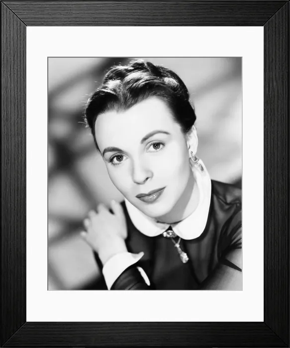 Framed Print : THE MAN BETWEEN, Claire Bloom, 1953 Framed Print : THE MAN BETWEEN, Claire Bloom, 1953