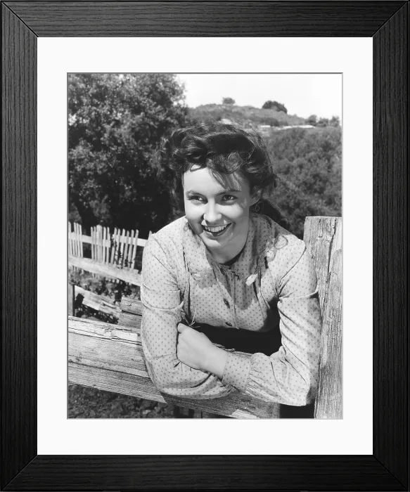 Framed Print : SERGEANT YORK, Joan Leslie, 1941