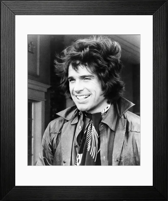 Framed Print : SHAMPOO, Warren Beatty, 1975