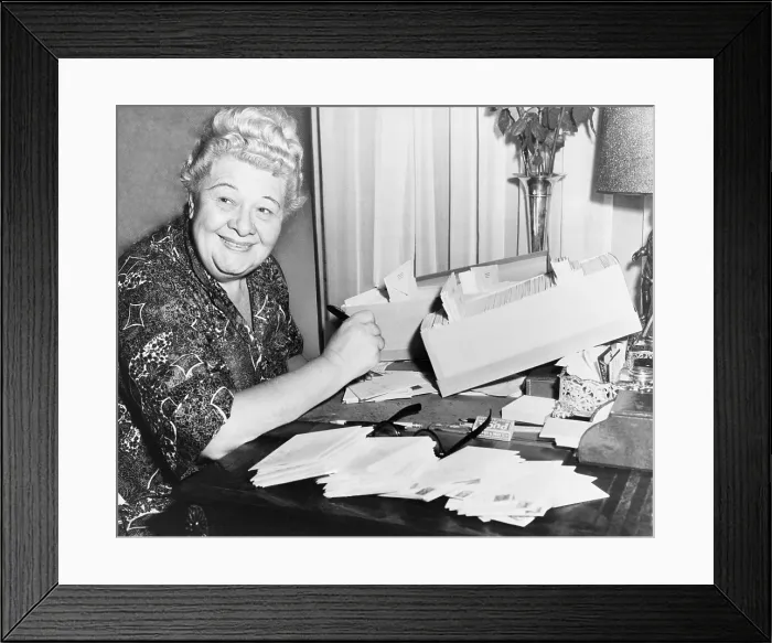 Framed Print : Sophie Tucker (1884-1966), at her desk attending to her mail in 1952