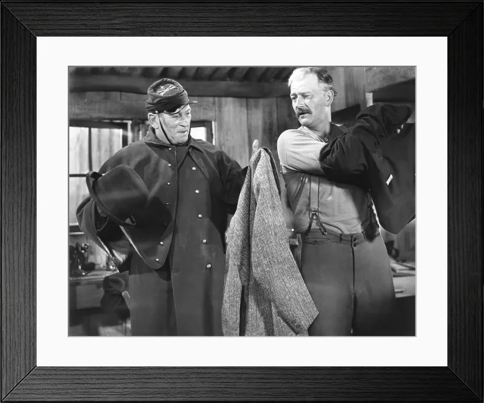 Framed Print : SHE WORE A YELLOW RIBBON, from left: Victor McLaglen, John Wayne, 1949