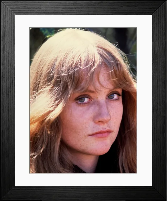 Framed Print : HEAVEN'S GATE, Isabelle Huppert, 1980, (c) United Artists / courtesy Everett Collection Framed Print : HEAVEN'S GATE, Isabelle Huppert, 1980, (c) United Artists / courtesy Everett Collection