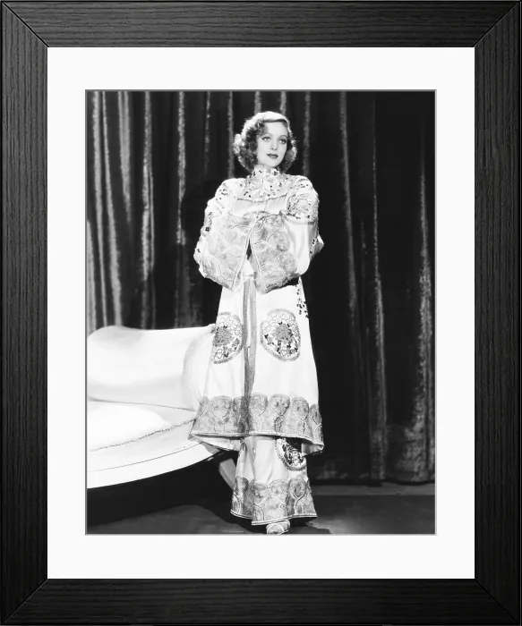 Framed Print : SHANGHAI, Loretta Young, 1935 Framed Print : SHANGHAI, Loretta Young, 1935