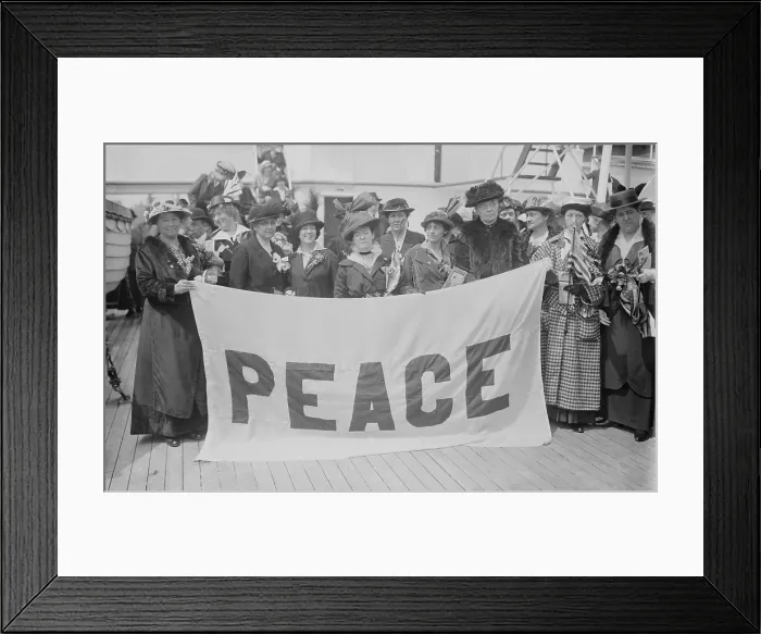 Framed Print : Jane Addams (1860-1935), humanitarian and social activist lead a peace mission to Europe during World War I