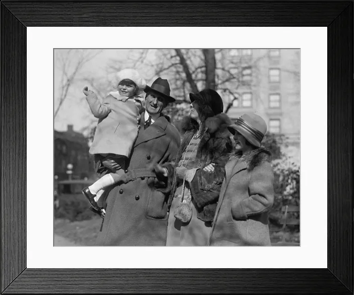 Framed Print : William McAdoo (1863-1941), U.S. Senator, United States Secretary of the Treasury and director of the U.S Framed Print : William McAdoo (1863-1941), U.S. Senator, United States Secretary of the Treasury and director of the U.S