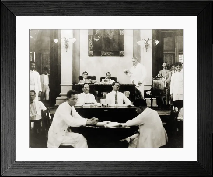Framed Print : General Leonard Wood, (1860-1927), right of center, governor-general of the Philippines during the Harding and Coolidge administrations Framed Print : General Leonard Wood, (1860-1927), right of center, governor-general of the Philippines during the Harding and Coolidge administrations