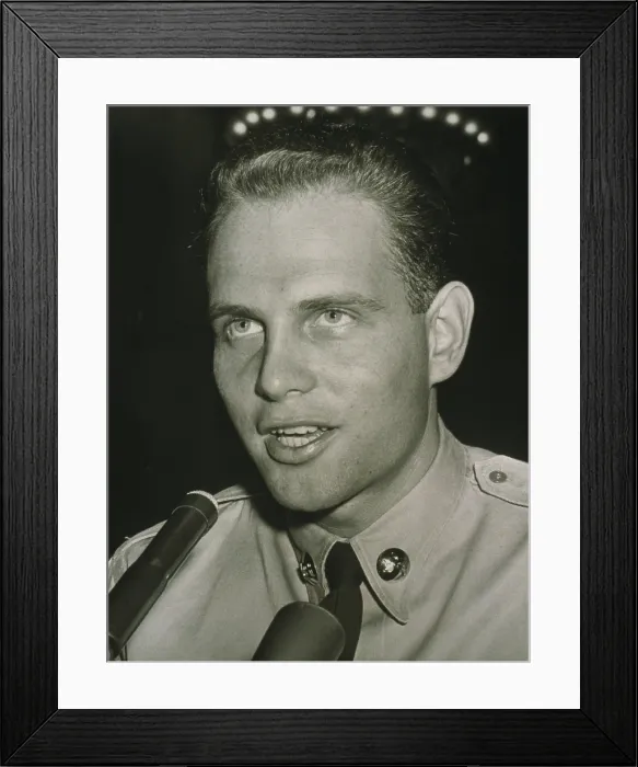 Framed Print : G. David Schine, a friend and associate of lawyer Roy Cohn, before the Senate Investigations subcommittee Framed Print : G. David Schine, a friend and associate of lawyer Roy Cohn, before the Senate Investigations subcommittee