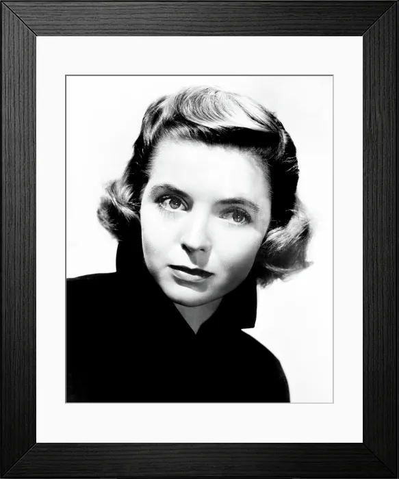 Framed Print : THE ENCHANTED COTTAGE, Dorothy McGuire, 1945
