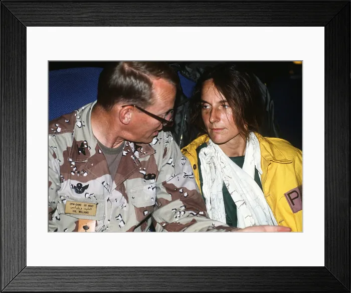 Framed Print : Former POW Major Rhonda Lee Cornum a flight surgeon with Col. Richard Williams after her release by the Iraqi government during Operation Desert Storm