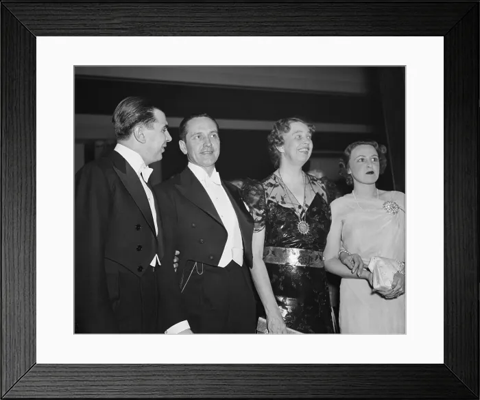 Framed Print : Eleanor Roosevelt and movie stars at FDR's 1938 birthday party. L-R: Ken Murray, Frederick March, Eleanor Roosevelt, Mrs. Frederick March. (BSLOC_2013_7_10) Framed Print : Eleanor Roosevelt and movie stars at FDR's 1938 birthday party. L-R: Ken Murray, Frederick March, Eleanor Roosevelt, Mrs. Frederick March. (BSLOC_2013_7_10)