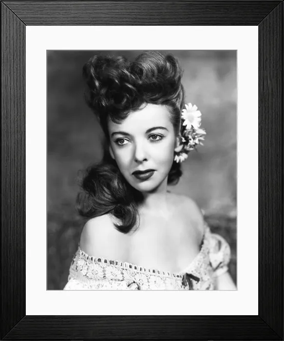 Framed Print : ESCAPE ME NEVER, Ida Lupino, 1947