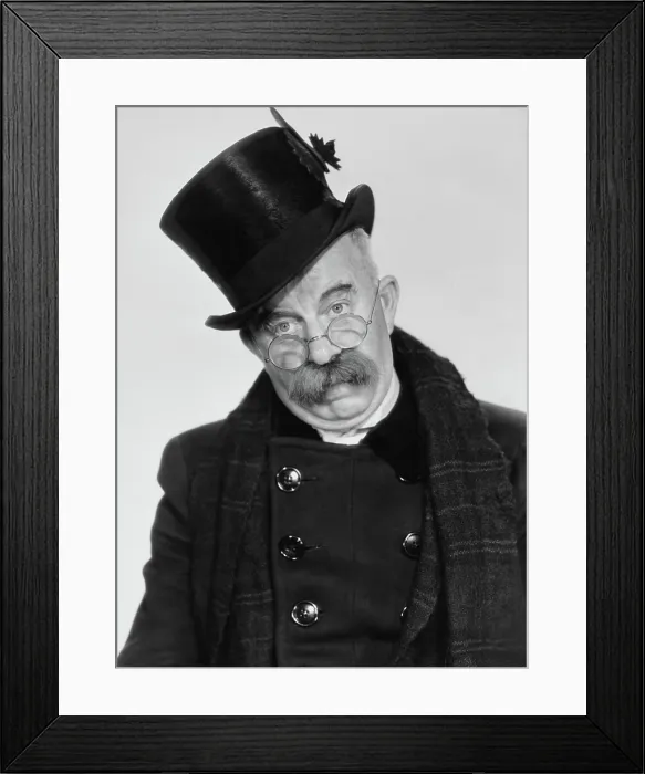 Framed Print : EVERY DAY'S A HOLIDAY, Chester Conklin, 1937