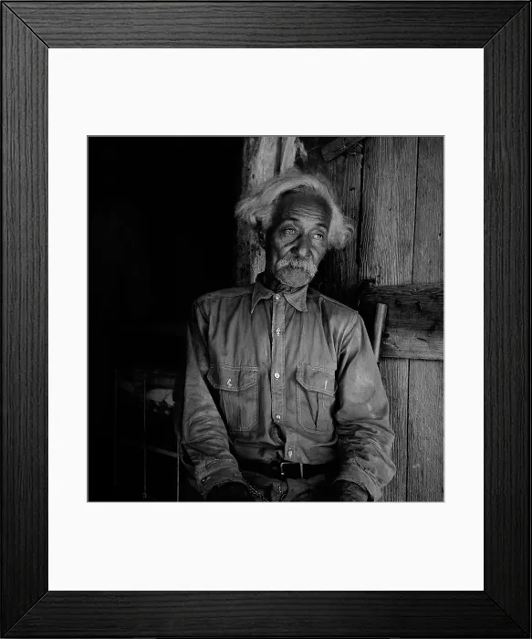 Framed Print : Ex-slave Bob Lemmons was born about 1850, in south Texas. He worked. He spent most of his life in Carrizo Springs in 45 miles from the Mexican border, and knew Billy the Kid Framed Print : Ex-slave Bob Lemmons was born about 1850, in south Texas. He worked. He spent most of his life in Carrizo Springs in 45 miles from the Mexican border, and knew Billy the Kid