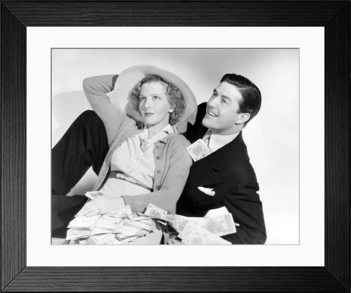 Framed Print : EASY LIVING, from left: Jean Arthur, Ray Milland, 1937 Framed Print : EASY LIVING, from left: Jean Arthur, Ray Milland, 1937