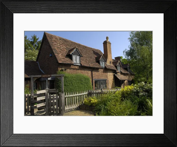 Framed Print : UNITED KINGDOM. ENGLAND. Stratford-Upon-Avon. Anne Hathaway's farmhouse (wife of Shakespeare)called Hewland Farm in Shottery
