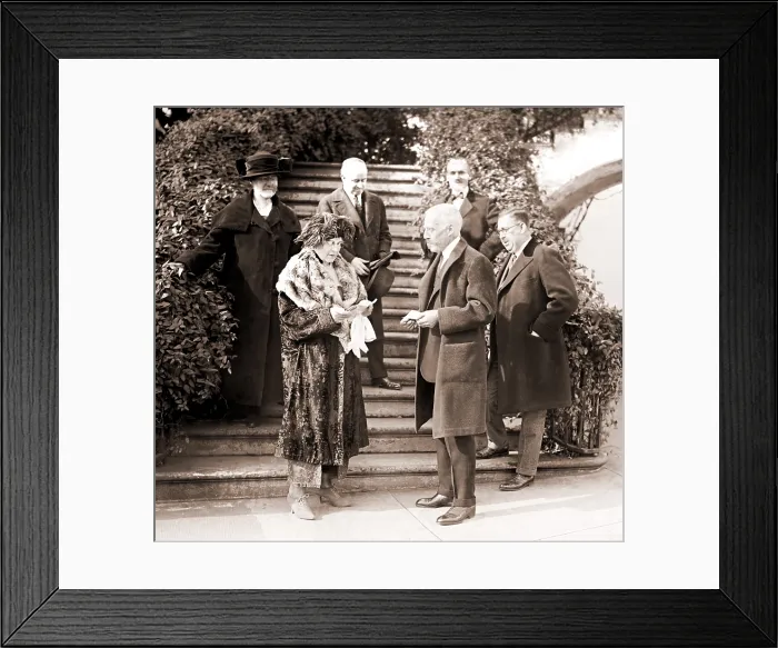 Framed Print : First Lady Florence Harding and Treasury Secretary Andrew Mellon outside the White House Framed Print : First Lady Florence Harding and Treasury Secretary Andrew Mellon outside the White House