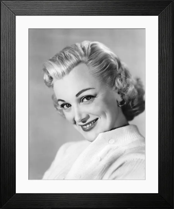 Framed Print : FEMALE ON THE BEACH, Jan Sterling, 1955 Framed Print : FEMALE ON THE BEACH, Jan Sterling, 1955