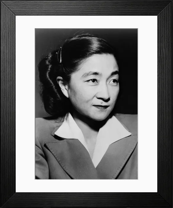 Framed Print : Iva Ikuko Toguri D'Aquino 1916-2006 in 1949 at the time of her trial for treason for allegedly participating in Tokjo Rose broadcasts during World War II Framed Print : Iva Ikuko Toguri D'Aquino 1916-2006 in 1949 at the time of her trial for treason for allegedly participating in Tokjo Rose broadcasts during World War II