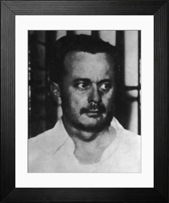Framed Print : Arthur Doc Barker (1899-1939), member of the Barker Gang. Ca. 1934. He was arrested several times from 1920 through 1935, for theft and murder Framed Print : Arthur Doc Barker (1899-1939), member of the Barker Gang. Ca. 1934. He was arrested several times from 1920 through 1935, for theft and murder
