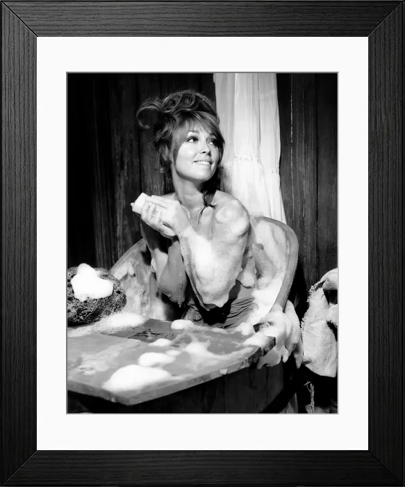 Framed Print : THE FEARLESS VAMPIRE KILLERS, (aka DANCE OF THE VAMPIRES), Sharon Tate, 1967