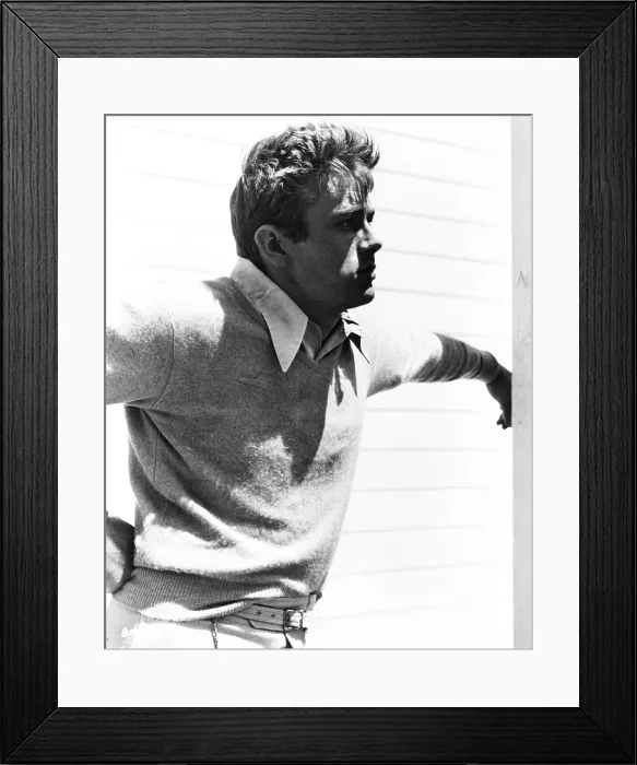 Framed Print : EAST OF EDEN, James Dean, 1955