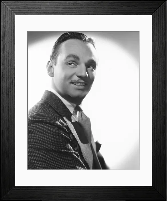Framed Print : SMARTEST GIRL IN TOWN, Erik Rhodes, 1936