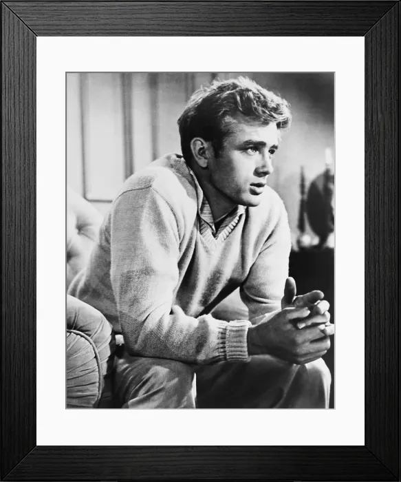Framed Print : EAST OF EDEN, James Dean, 1955 Framed Print : EAST OF EDEN, James Dean, 1955