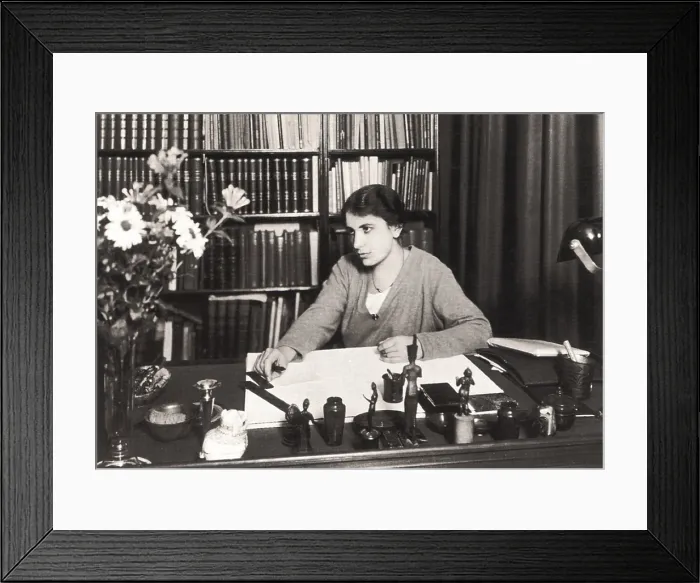 Framed Print : Anna Freud (1895-1982), youngest daughter of Sigmund Freud and founder of child psychoanalysis. Ca. 1920s