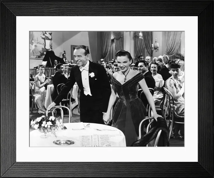 Framed Print : EASTER PARADE, from left: Fred Astaire, Judy Garland, 1948 Framed Print : EASTER PARADE, from left: Fred Astaire, Judy Garland, 1948