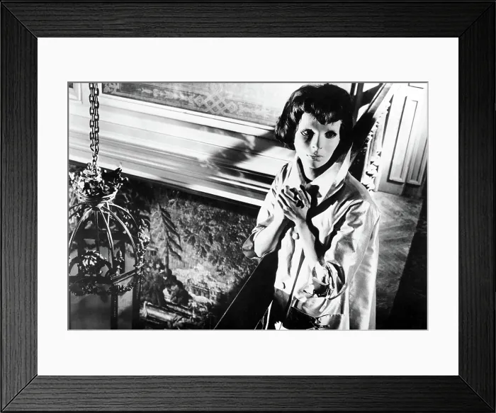 Framed Print : EYES WITHOUT A FACE, (aka LES YEUX SANS VISAGE), Edith Scob, 1960