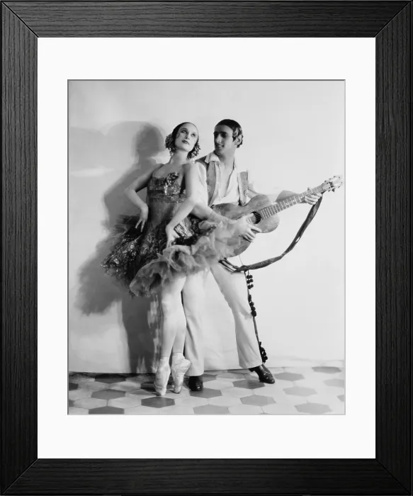 Framed Print : Anna Pavlova (1885-1931) dancing partner Lawrence Novikoff. Ca. 1925