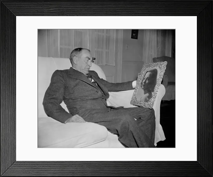 Framed Print : Speaker William Bankhead holds a portrait of actress daughter Tallulah, 1939. (BSLOC_2013_7_148) Framed Print : Speaker William Bankhead holds a portrait of actress daughter Tallulah, 1939. (BSLOC_2013_7_148)