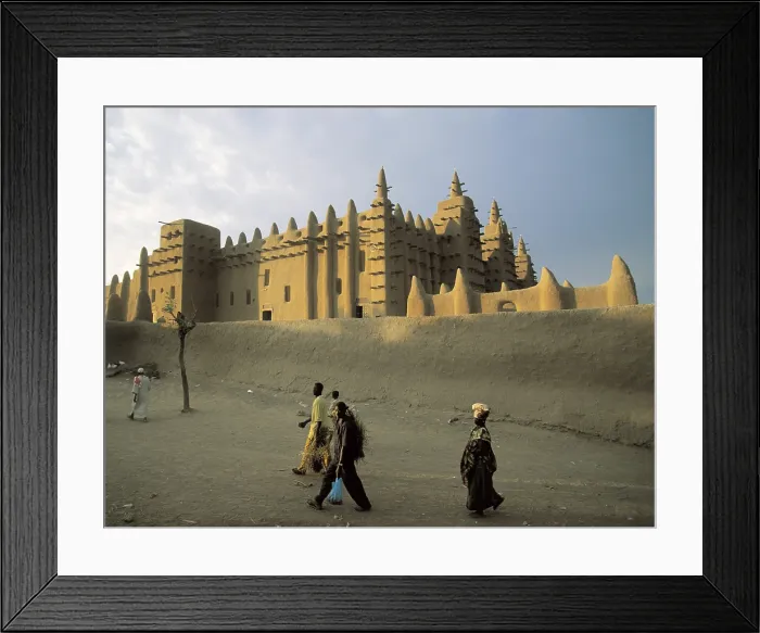 Framed Print : Great Mosque of Djenne. s.XIV. MALI. MOPTI. Djenne. Shongai art. Rebuilt at the beggining of 20th c. African art. - Iberfoto / Everett Collection (139006)**US SALES ONLY**