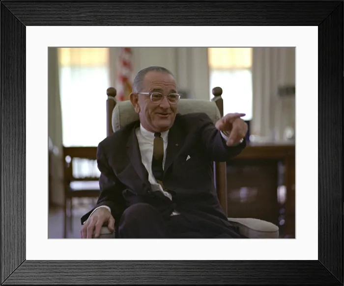 Framed Print : President Lyndon Johnson gesturing during a meeting in the Oval Office. May 3, 1966