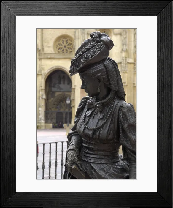 Framed Print : SPAIN. Oviedo. Statue of 'La Regenta'. Rafa Prez / AISA / Everett Collection (188259)**US SALES ONLY**