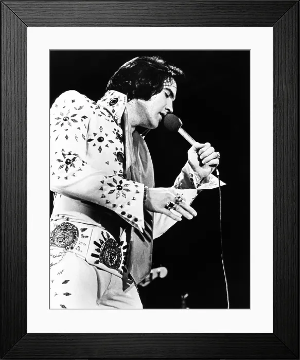 Framed Print : ELVIS ON TOUR, Elvis Presley, 1972