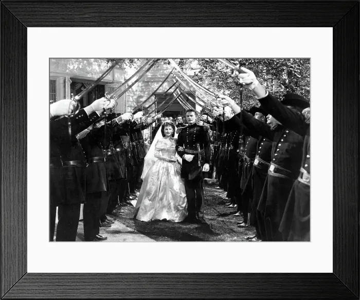 Framed Print : THEY DIED WITH THEIR BOOTS ON, Olivia de Havilland, Errol Flynn, 1941 Framed Print : THEY DIED WITH THEIR BOOTS ON, Olivia de Havilland, Errol Flynn, 1941